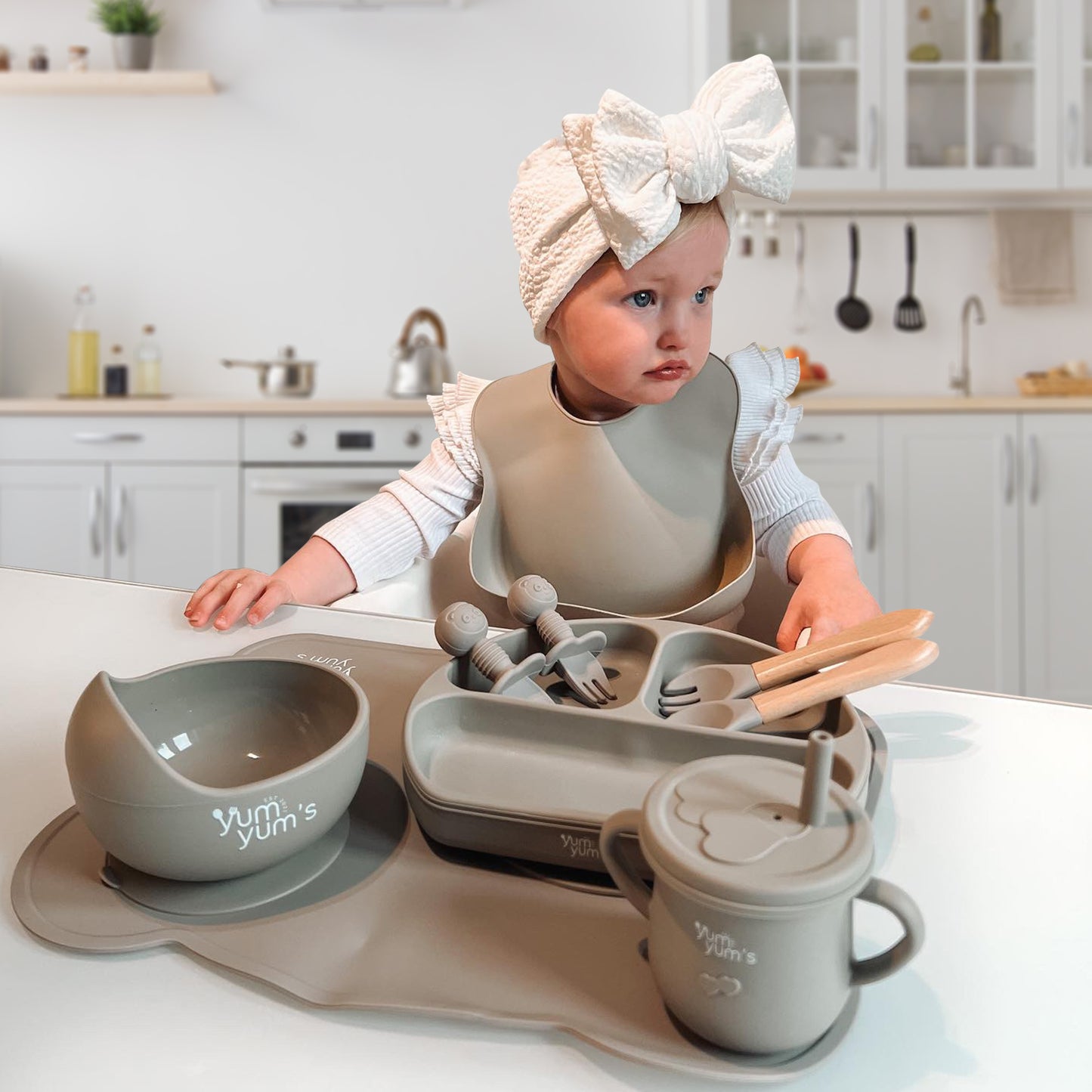 Taste ISY 2-Piece Silicone Bowl & Spoon Weaning Set – Babymoov Cyprus